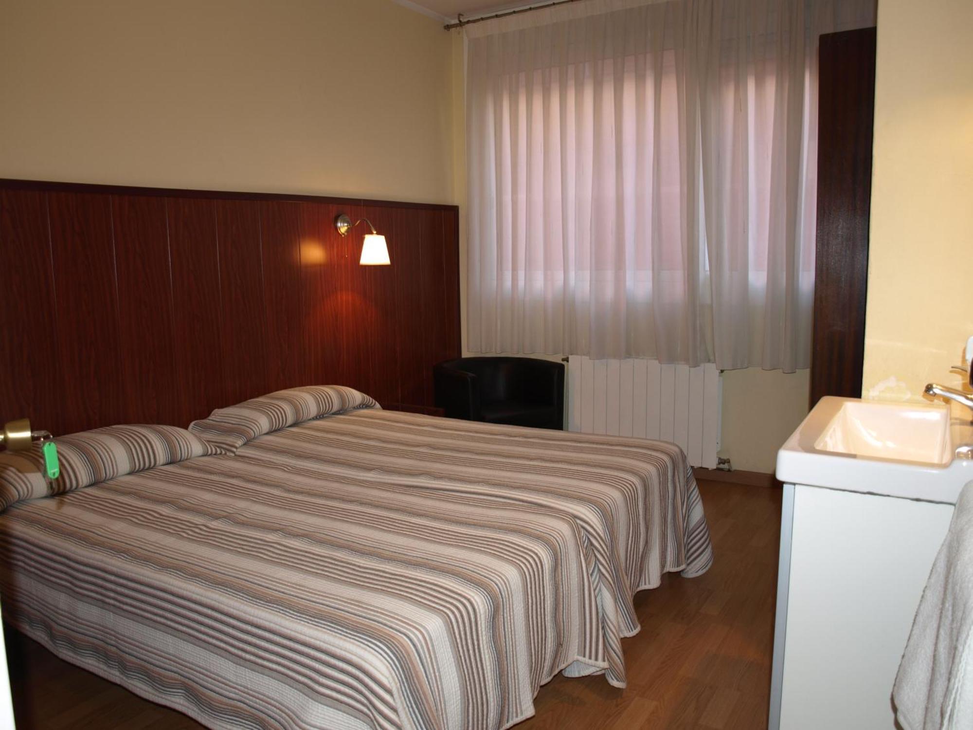 Hostal Bejar Barcelona Exteriér fotografie